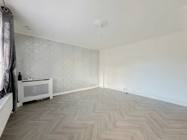 Gretton Road, Erdington, B23, photo 3