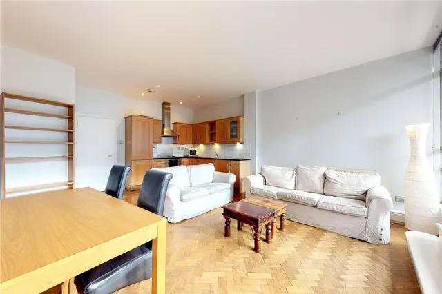 Bunhill Row, London, EC1Y, photo 3