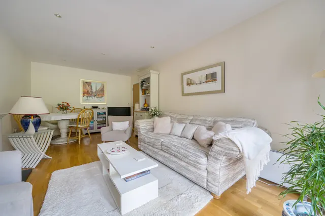 South Park, Gerrards Cross, SL9, photo 2