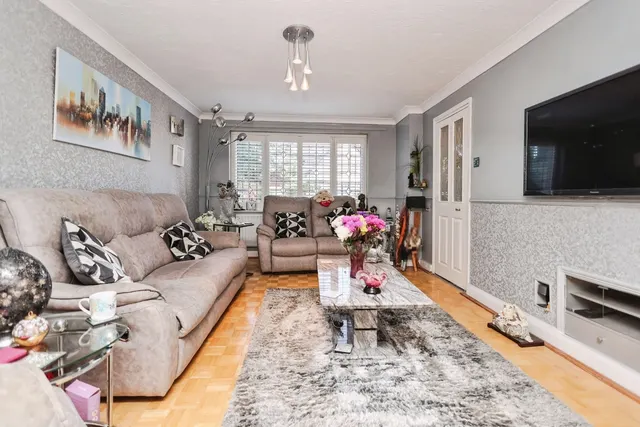 Lime Tree Grove, Birmingham, B31, photo 3