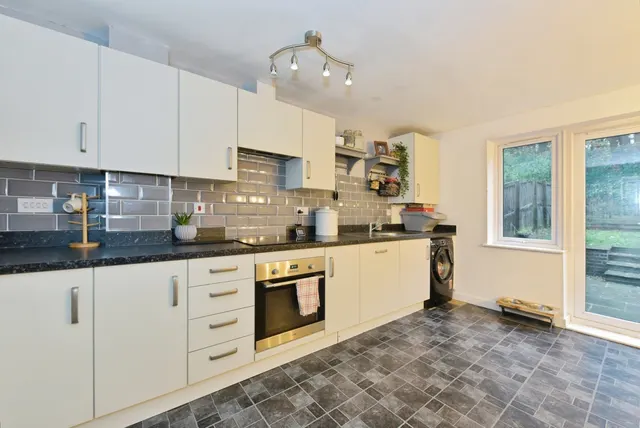 Photo 2 — Lavender Way, SHEFFIELD, South Yorkshire, S5