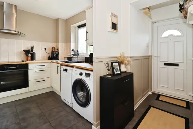 Parnall Crescent, Yate, BS37, photo 2