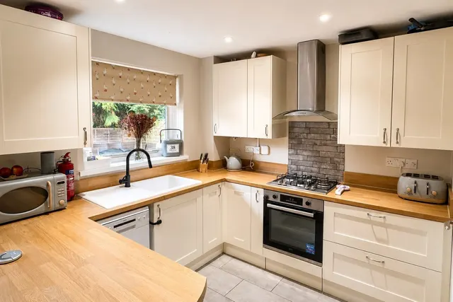 Photo 2 — Friars Croft, Calmore, Southampton