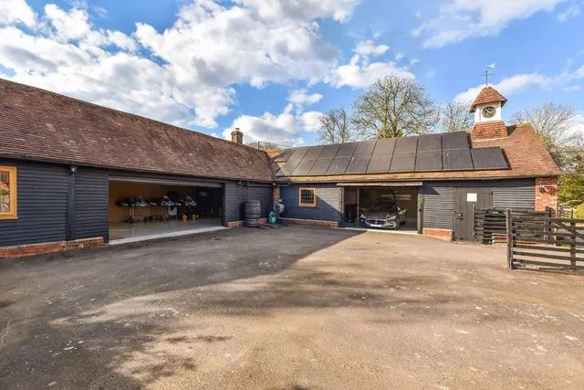 Photo 3 — West Chiltington Lane, Billingshurst, West Sussex, RH14 9DP