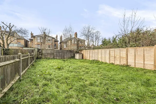 Montrell Road, SW2, photo 2