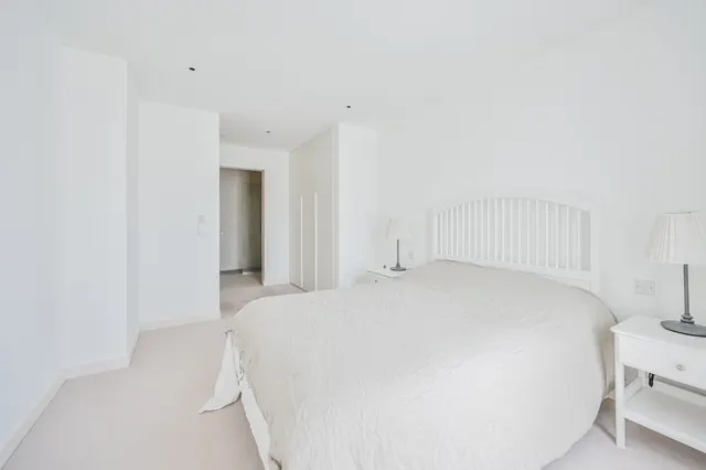 70 Rivulet Apartments, Devan Grove, London, photo 1