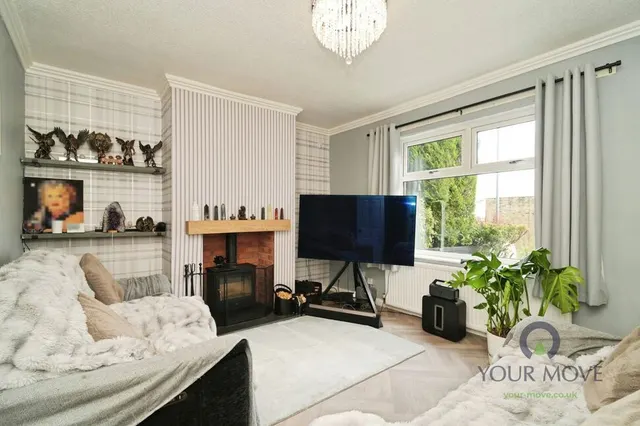 Photo 2 — Oakworth Croft, Oldham, OL4