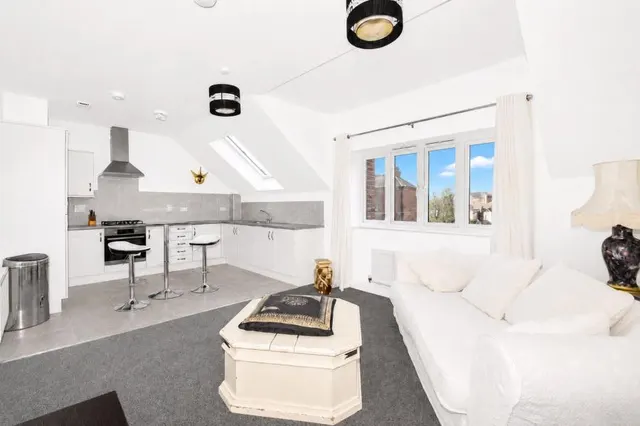 Henderson Way, Loughborough, LE11, photo 2