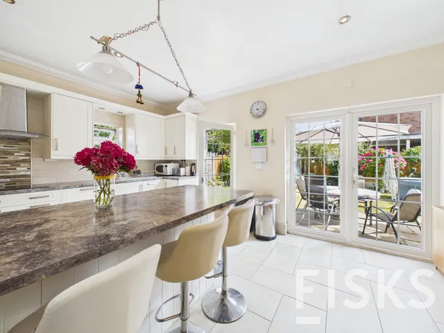 New Road, Benfleet, SS7, photo 3