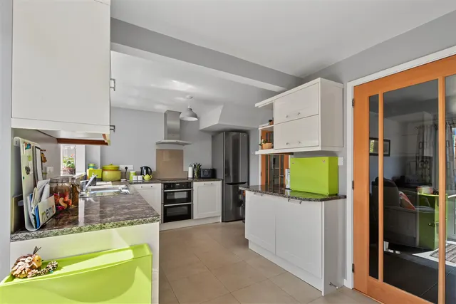 Somerset Close, Long Eaton, NG10, photo 3