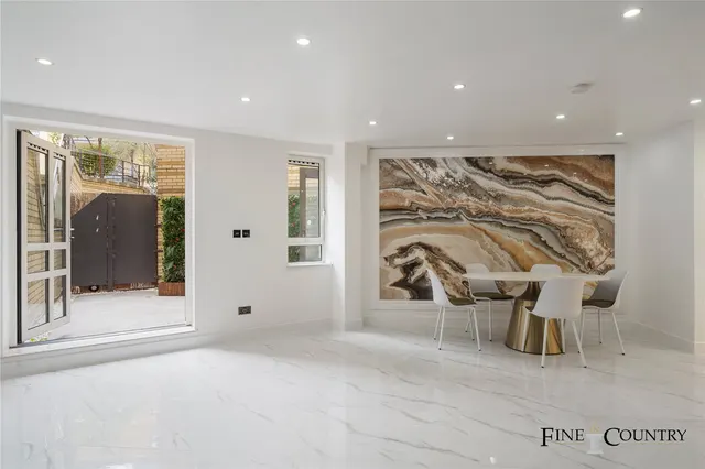Greville Road, photo 3
