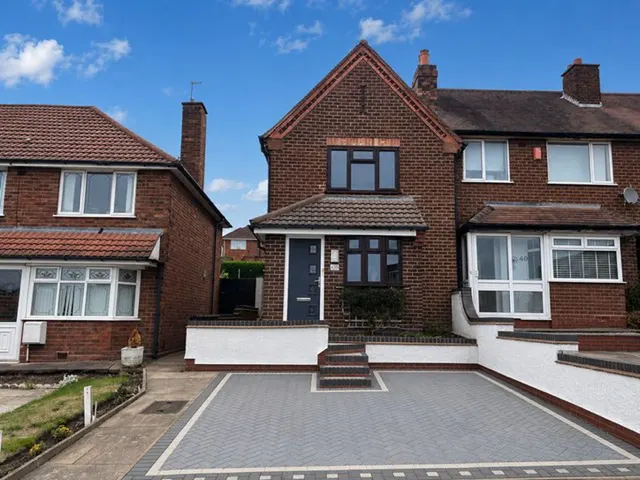 Queslett Road, Great Barr, B43, photo 1