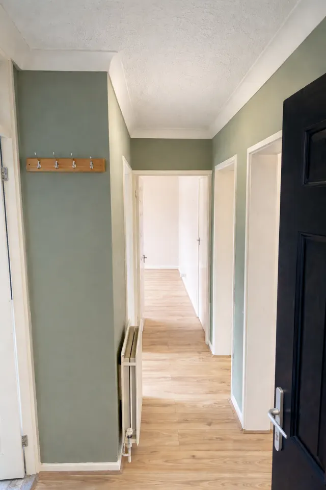 Photo 2 — Cambria Avenue, Rochester, Kent, ME1 3HY