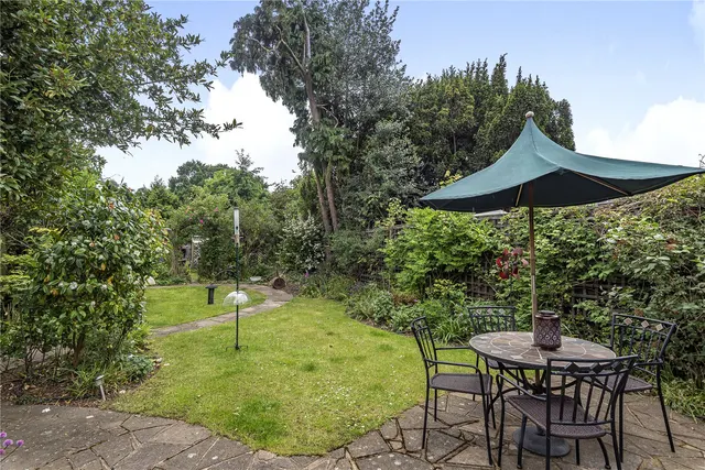 Photo 2 — Hanworth Road, Hampton, London, TW12 3EF