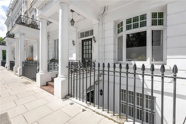 Onslow Gardens, London, SW7, photo 1