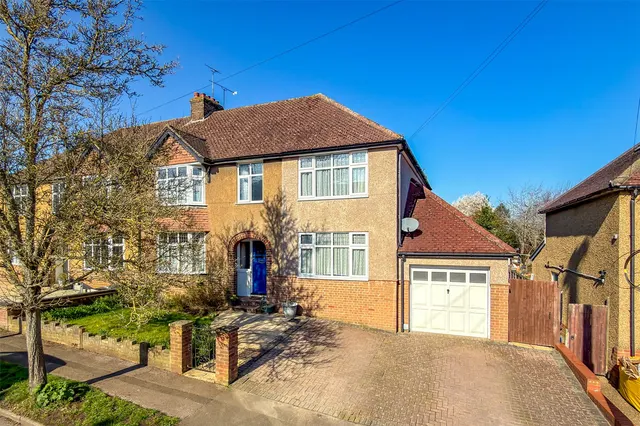 Lea Road, Harpenden, Hertfordshire, AL5 4PQ, photo 1