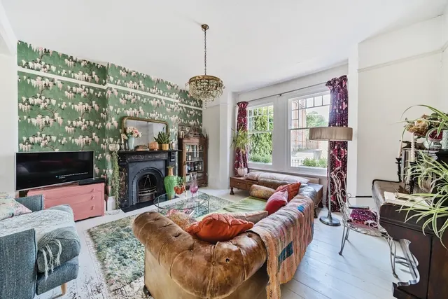 Photo 3 — Gladwell Road London N8
