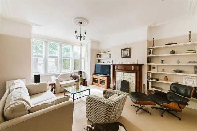 Photo 3 — 86, Cranbrook Road, Redland, Bristol, BS6 7DB
