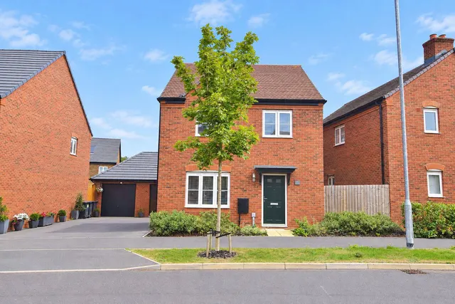 Watermill Way, Northampton, NN4 0BF, photo 1