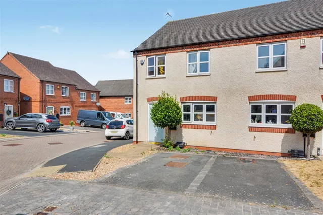 Spitfire Road, Castle Donington, DE74, photo 1