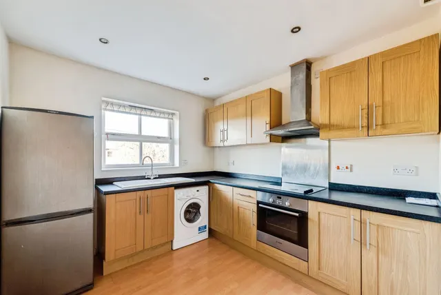 Farriers Mews, Abingdon, OX14, photo 2