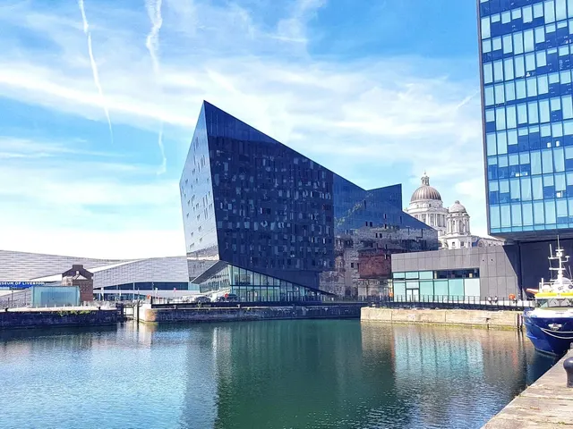 Mann Island, Liverpool, L3, photo 1