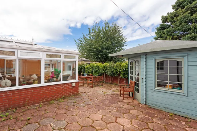 Photo 2 — 24 Belmont Avenue, Ayr, KA7 2JN