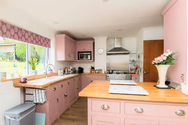 Tracey Green, Witheridge, EX16, photo 2
