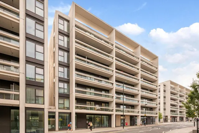 York Way, London, N7, photo 1