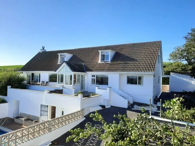 The Ridgeway, Manorbier, SA70, photo 1