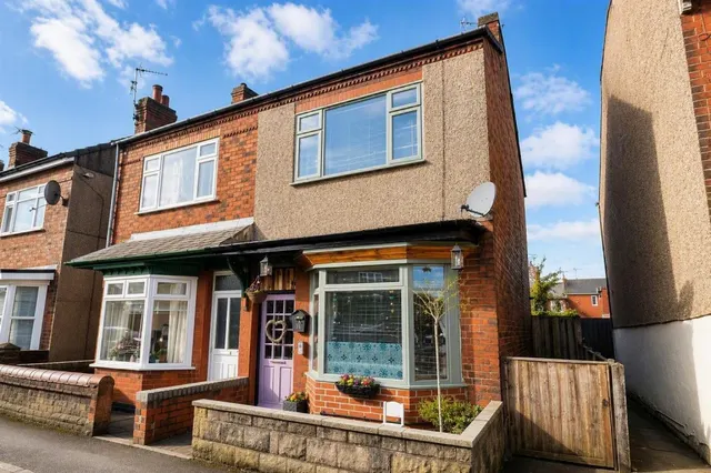 Oakland Street, Alfreton, DE55, photo 1