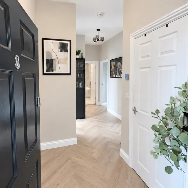 Newport Road, New Bradwell, MK13, photo 3