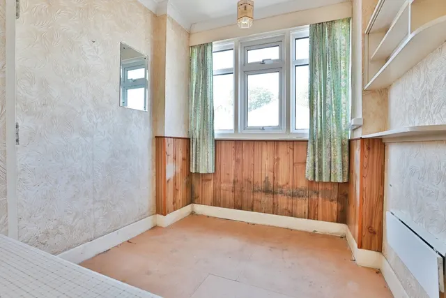 Hillbrow Road, Bournemouth, BH6, photo 3