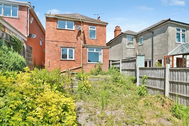 Hillbrow Road, Bournemouth, BH6, photo 2