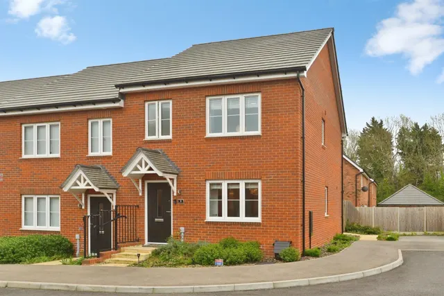 Herdwick Avenue, Whitehouse, Milton Keynes, photo 1