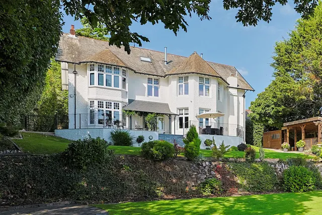 Gower Road, Sketty, photo 1