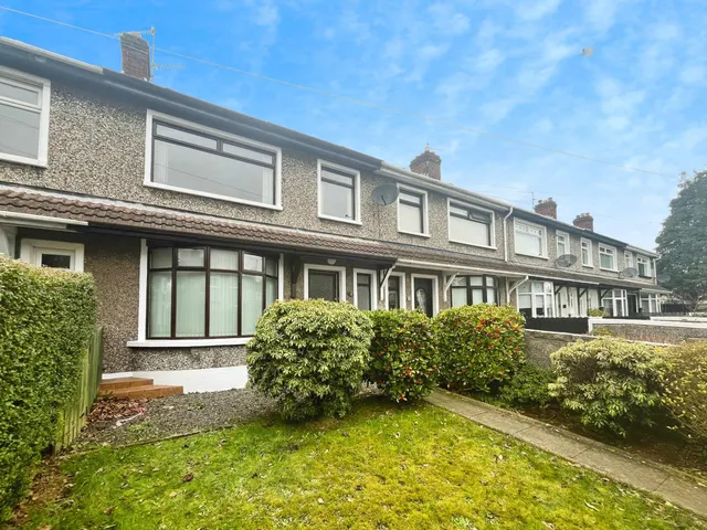 Warrenmount, Lisburn, BT28, photo 1