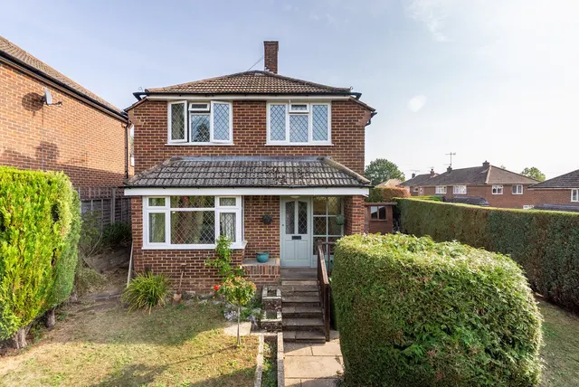 Tollgate Road, Dorking, RH4, photo 1