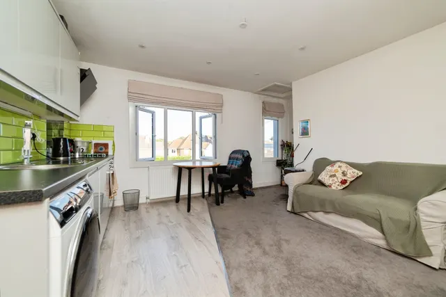 Stotfold Road, Arlesey, SG15, photo 3