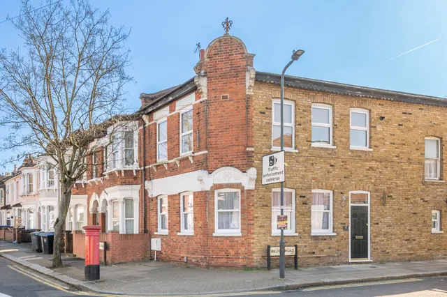 81a Villiers Road, London, photo 1