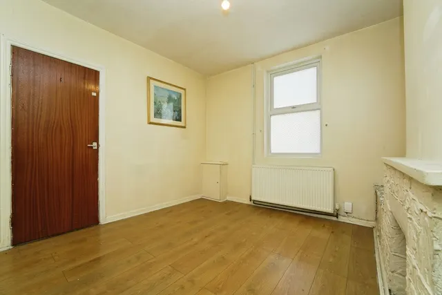 Photo 3 — Widden Street, Gloucester, Gloucestershire, GL1