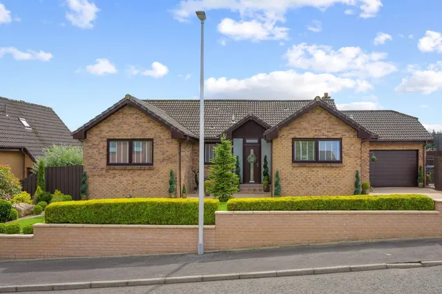 Abbots Moss Drive, Falkirk, FK1 5UA, photo 1