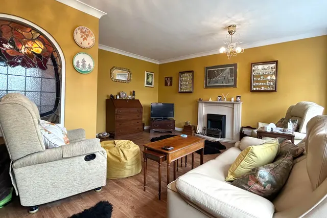 The Mews, Cheadle, photo 3