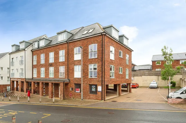 The Avenue, Tunbridge Wells, photo 1