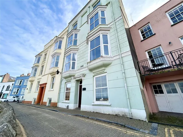 Crackwell Street, Tenby, SA70, photo 2