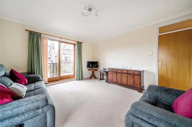 Photo 3 — Hartford Court, Hartley Wintney, Hampshire, RG27 8PQ