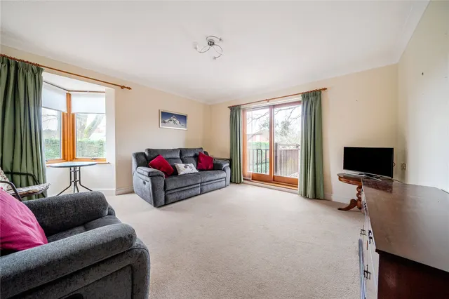 Photo 2 — Hartford Court, Hartley Wintney, Hampshire, RG27 8PQ
