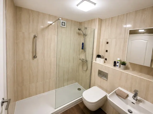 New Penkridge Road, Cannock, WS11, photo 3