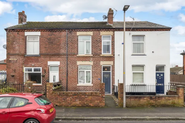 Flora Street, Ashton-In-Makerfield, WN4, photo 1