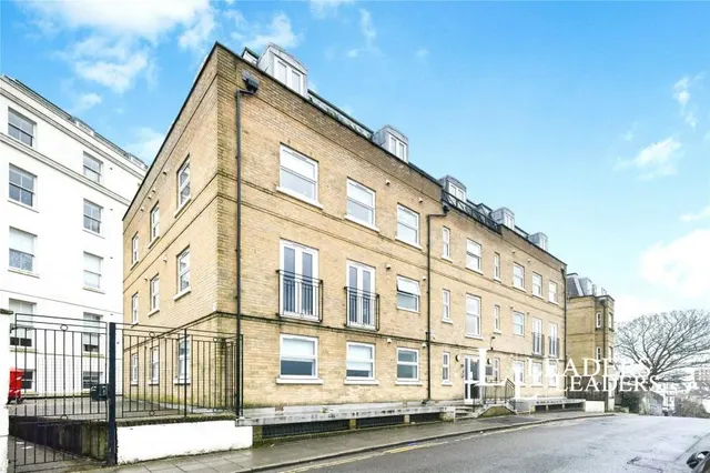 Buckingham Place, Brighton, BN1, photo 1